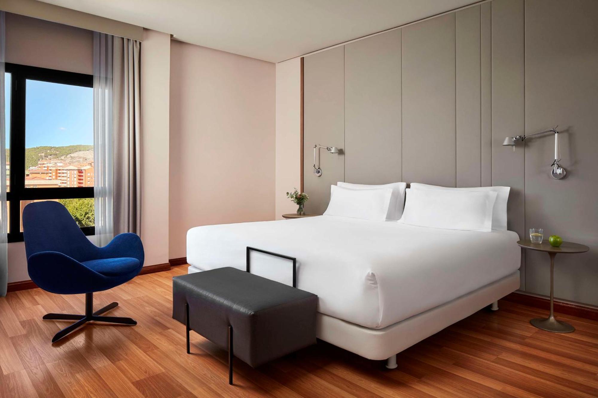 Nh Ciudad De Cuenca Hotel Куенка Екстериор снимка