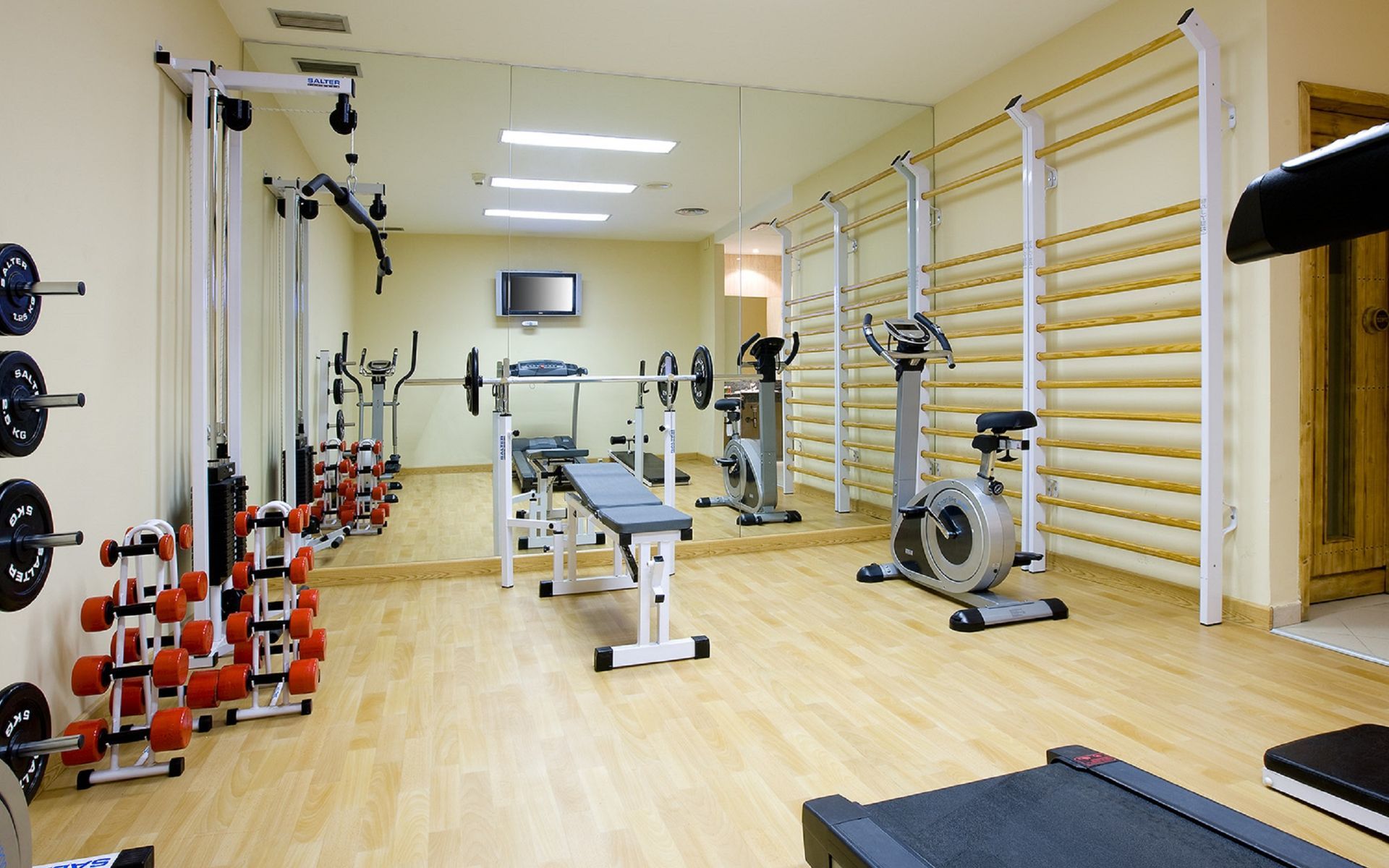 Nh Ciudad De Cuenca Hotel Куенка Екстериор снимка