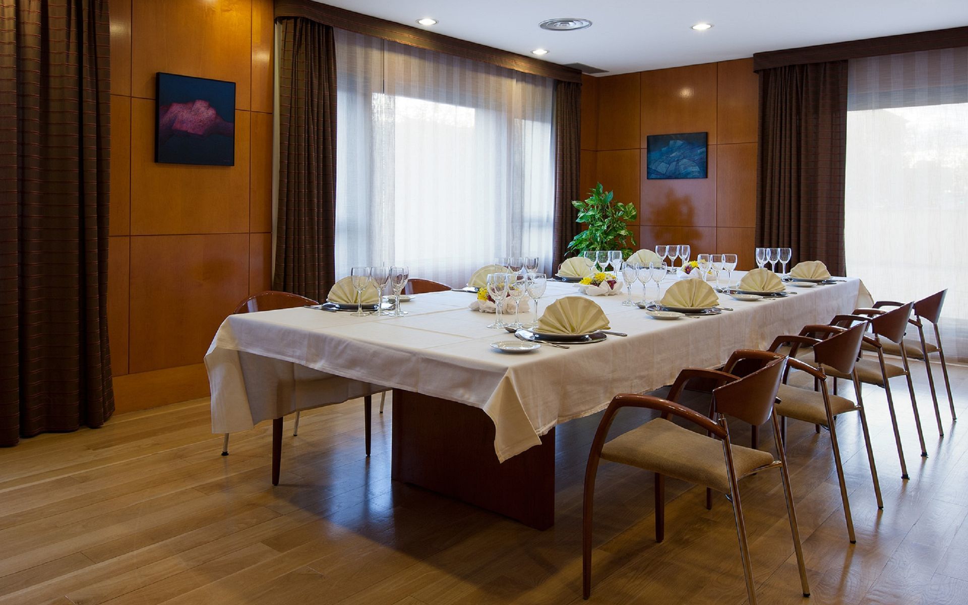Nh Ciudad De Cuenca Hotel Куенка Екстериор снимка