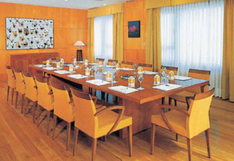Nh Ciudad De Cuenca Hotel Куенка Бизнес снимка